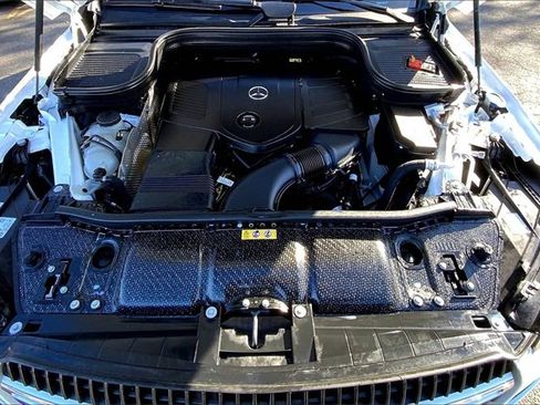 Used 2025 Mercedes-Benz GLE 350 4MATIC image 26
