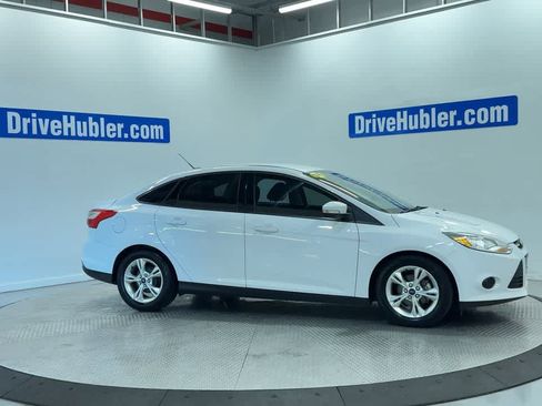 Used 2014 Ford Focus SE FWD image 4