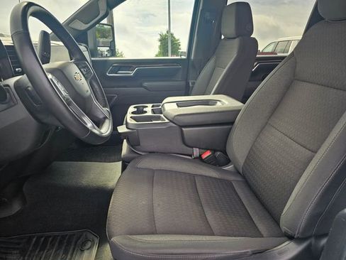 Used 2025 Chevrolet Silverado 2500 LT w/ Convenience Package AWD/4WD image 19