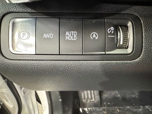 New 2026 Chevrolet Equinox LT image 20