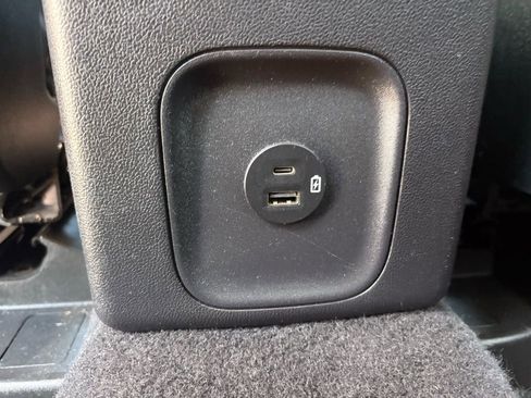 Used 2022 Ford Escape SE AWD/4WD image 10