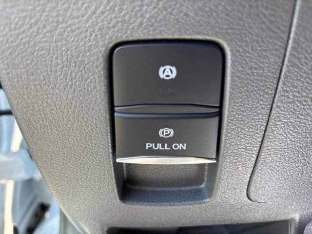 Used 2025 Ford Transit 250 148 High Roof RWD image 19