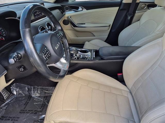 Used 2022 Kia Stinger GT2 RWD image 16