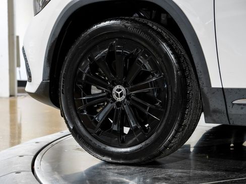 Used 2023 Mercedes-Benz GLA 250 w/ Premium Package image 57