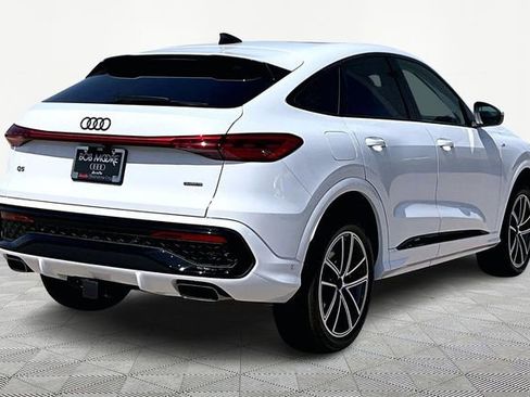 New 2026 Audi Q5 Premium Plus image 2