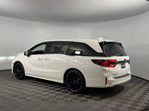 Used 2025 Honda Odyssey Sport-L image 7