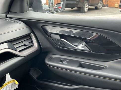 Certified 2022 GMC Terrain AT4 w/ Infotainment Package II image 38