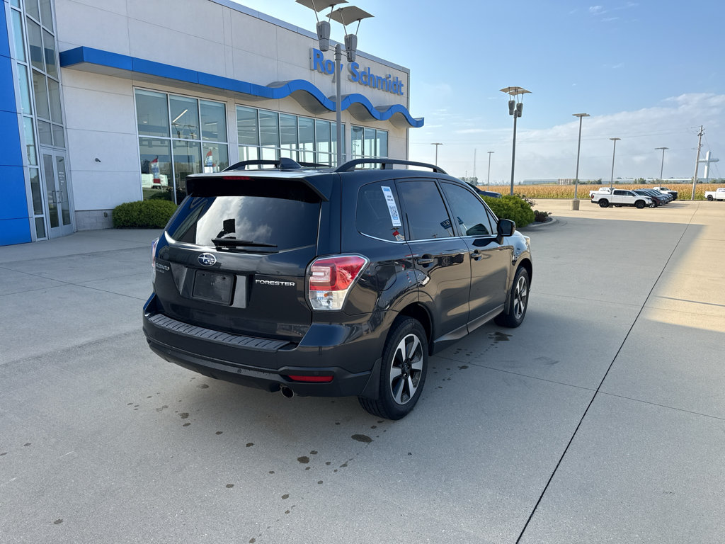 Used 2018 Subaru Forester 2.5i Limited AWD/4WD image 5