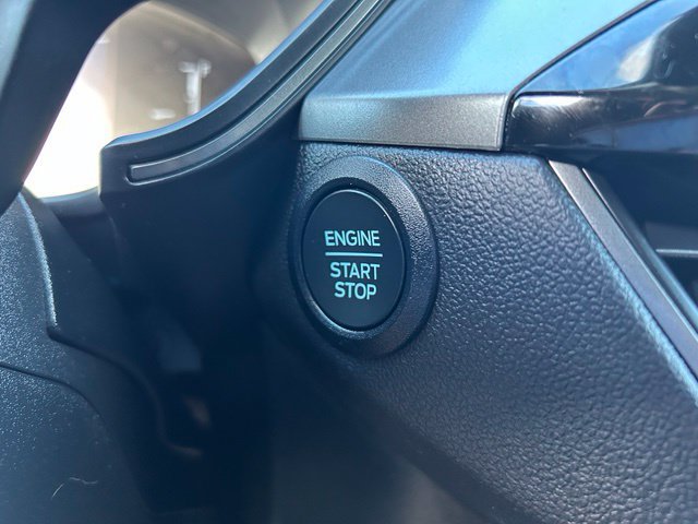 Used 2025 Ford Escape Active AWD/4WD image 22