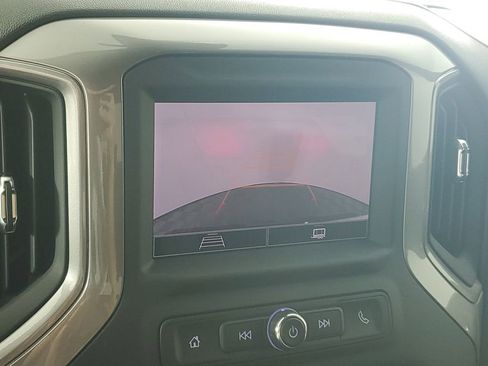 New 2026 Chevrolet Silverado 2500 Custom w/ Z71 Off-Road Package image 17