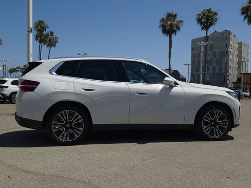 New 2026 BMW X3 xDrive30 w/ Premium Package AWD/4WD image 3