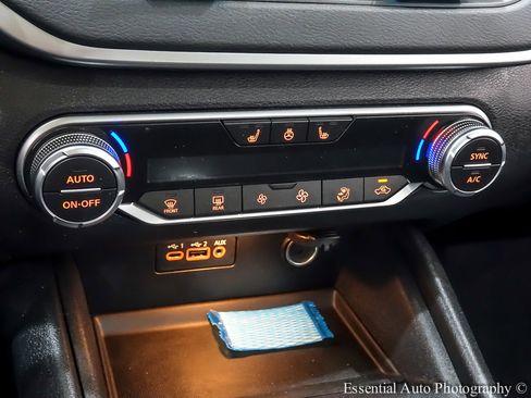 Used 2019 Nissan Altima 2.5 SV image 23