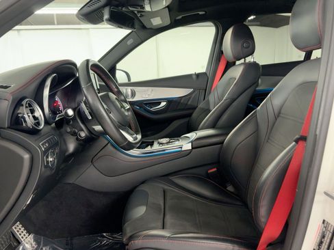 Used 2018 Mercedes-Benz GLC 43 AMG AMG GLC 43 image 22