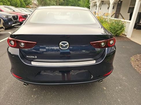 New 2026 MAZDA MAZDA3 2.5 S Sedan w/ Preferred Pkg FWD image 5
