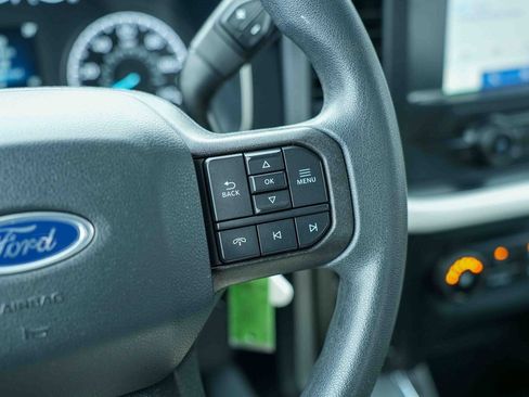 Used 2022 Ford F150 XLT w/ XTR Package image 28