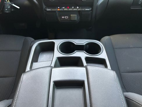 Used 2021 Chevrolet Silverado 1500 Custom Trail Boss w/ LPO, Dark Essentials Package image 5