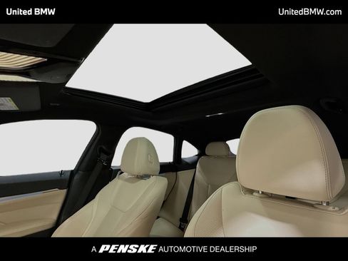 Used 2023 BMW i4 eDrive35 w/ Premium Package RWD image 12