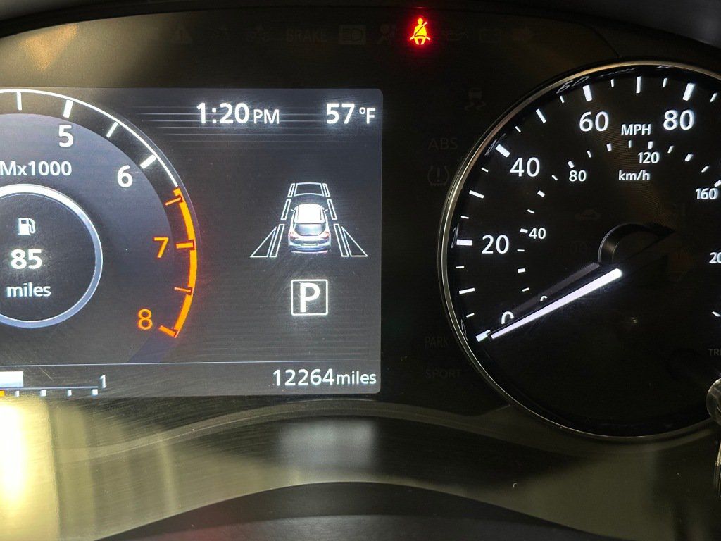 Used 2024 Nissan Kicks SV w/ Exterior Package FWD image 3