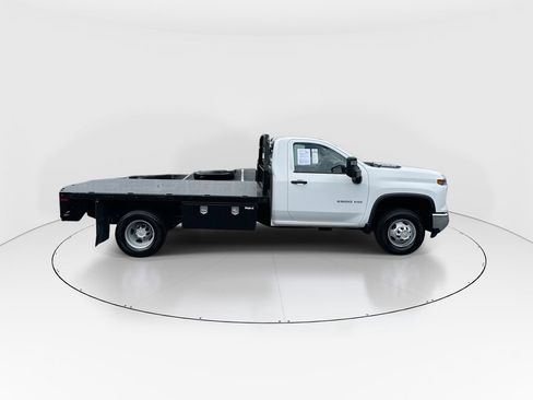 Used 2025 Chevrolet Silverado 3500 W/T w/ WT Convenience Package RWD image 9