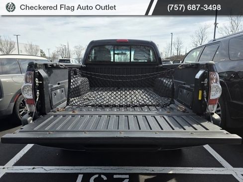 Used 2011 Toyota Tacoma 4x4 Regular Cab image 7