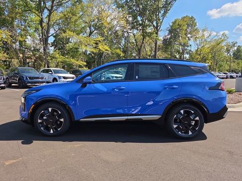 New 2026 Kia Sportage SX FWD image 2