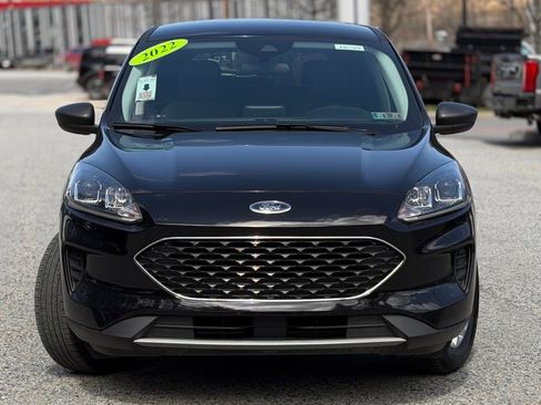 Certified 2022 Ford Escape SE w/ Convenience Package AWD/4WD image 2