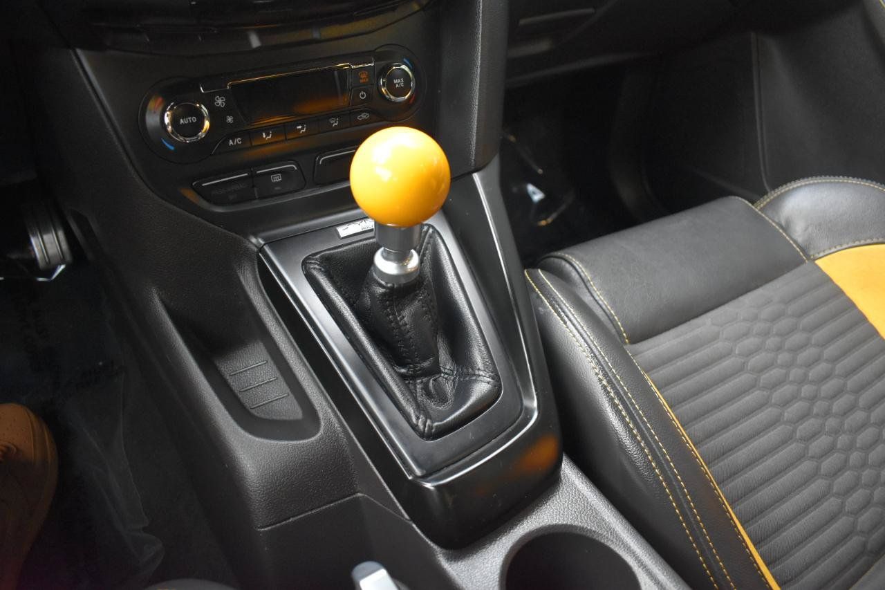 Used 2013 Ford Focus ST FWD image 27