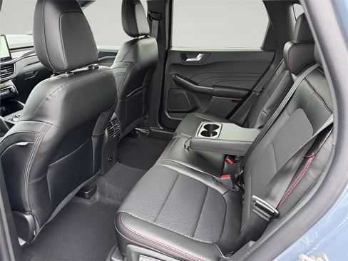 New 2026 Ford Escape ST-Line w/ Tech Pack #1 image 31