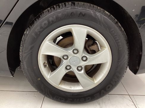 Used 2014 Hyundai Elantra SE image 21