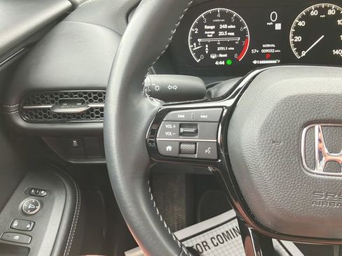 Certified 2025 Honda HR-V EX-L image 21