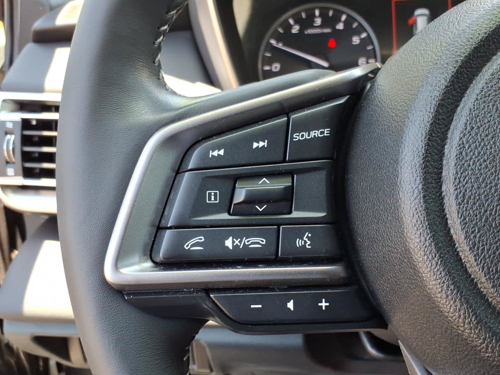 Used 2024 Subaru Outback Touring XT AWD/4WD image 39