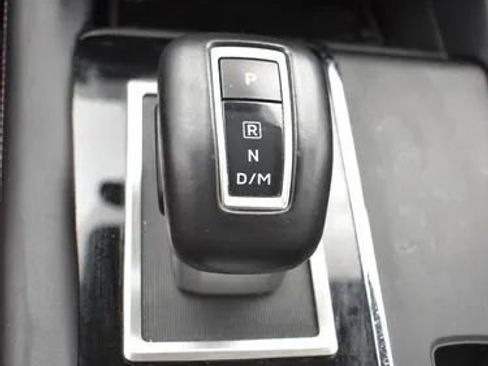 Used 2024 Mitsubishi Outlander Ralliart image 36