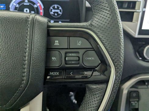 Used 2024 Toyota Tundra Limited w/ Power Package RWD image 17