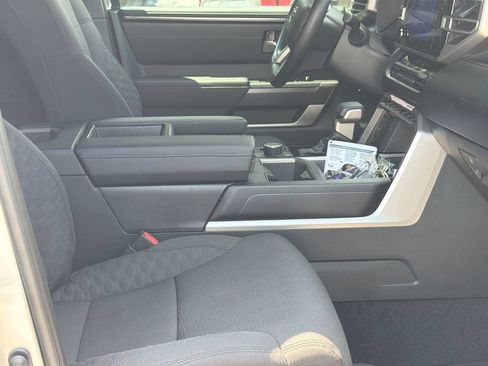 New 2026 Toyota Tundra SR5 AWD/4WD image 14