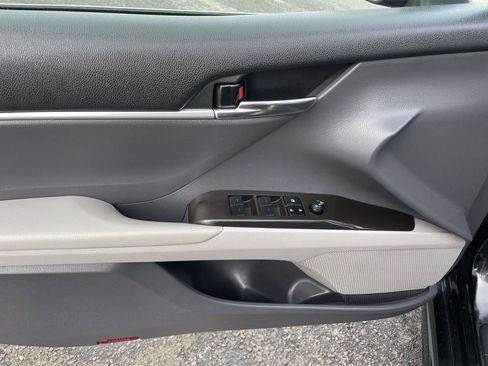 Used 2023 Toyota Camry SE image 26