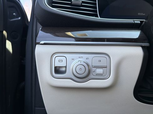 Used 2026 Mercedes-Benz GLE 350 4MATIC image 17