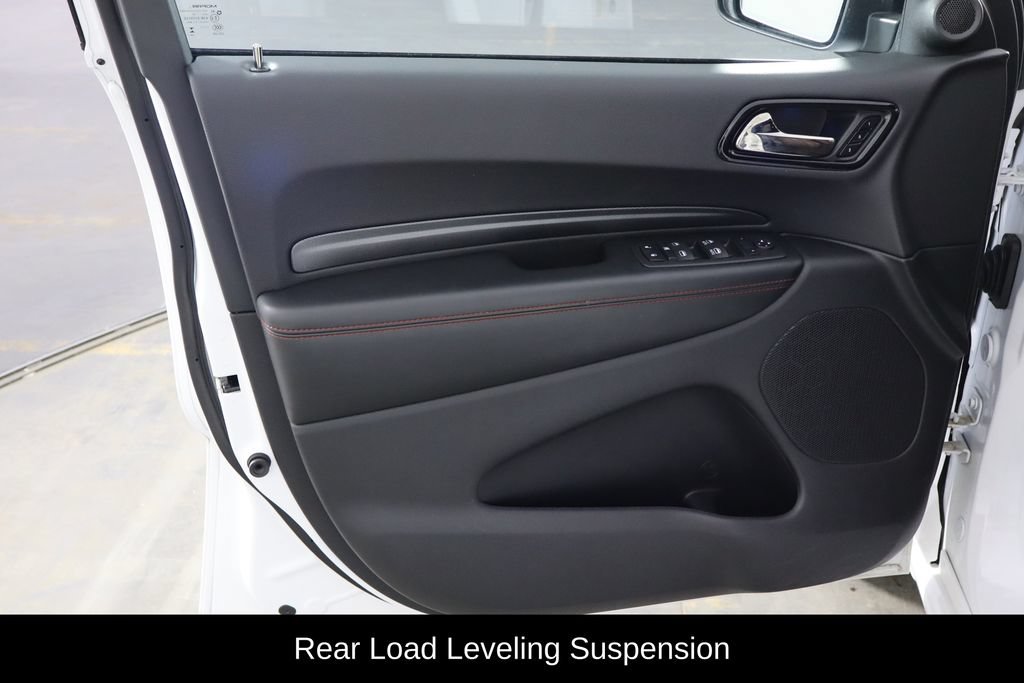 Used 2025 Dodge Durango GT AWD/4WD image 14