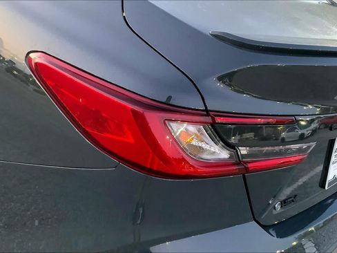 Used 2025 Toyota Camry SE FWD image 25