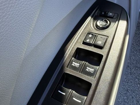 Certified 2017 Acura RDX w/ Technology Package image 11