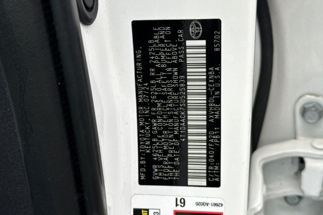 Used 2025 Toyota Camry LE FWD image 36