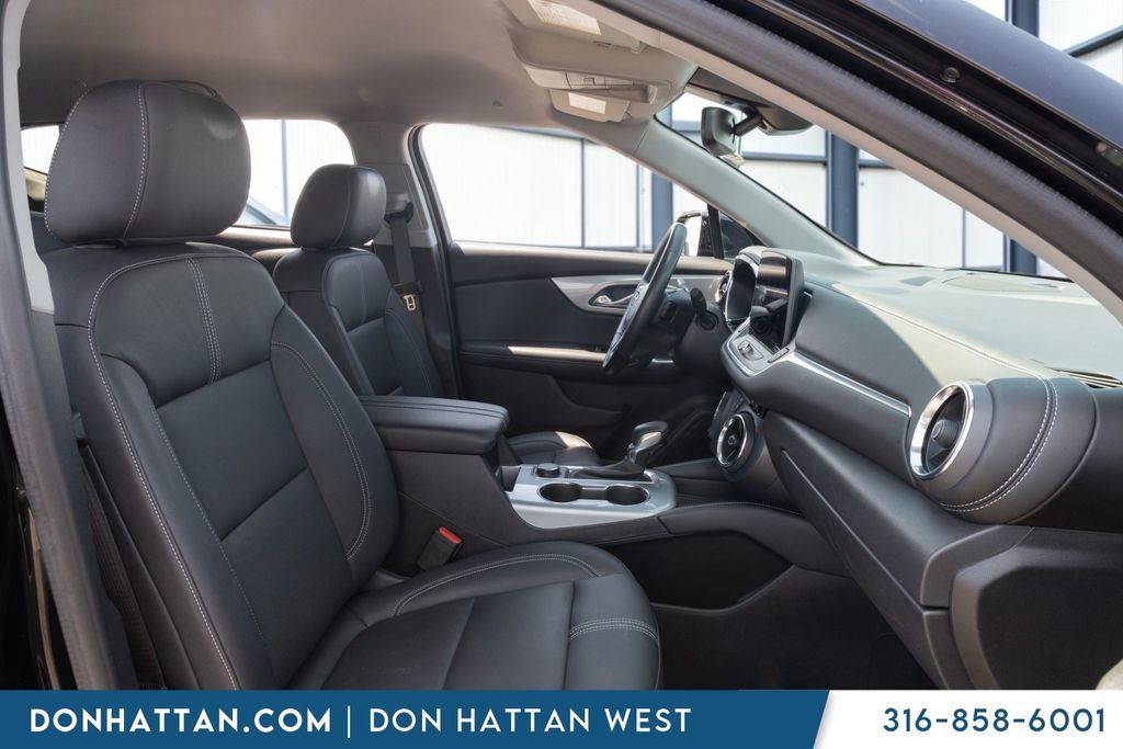 Used 2024 Chevrolet Blazer LT w/ LPO, Floor Liner Package FWD image 18