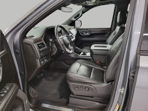 Used 2021 Chevrolet Tahoe Z71 w/ Luxury Package AWD/4WD image 9