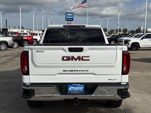 Used 2024 GMC Sierra 1500 SLT image 12