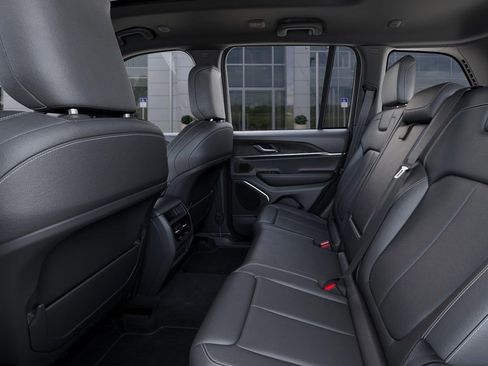 New 2026 Jeep Grand Cherokee Limited w/ Limited Altitude Package RWD image 23