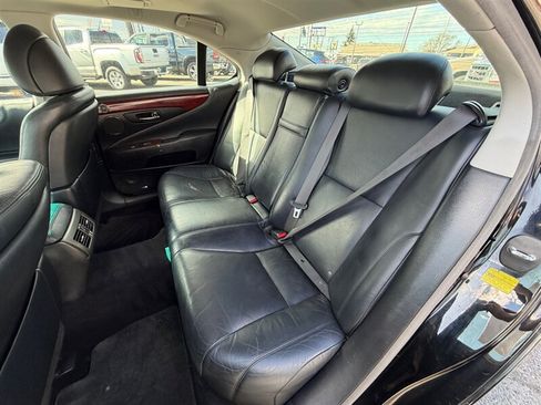 Used 2008 Lexus LS 460 RWD image 35