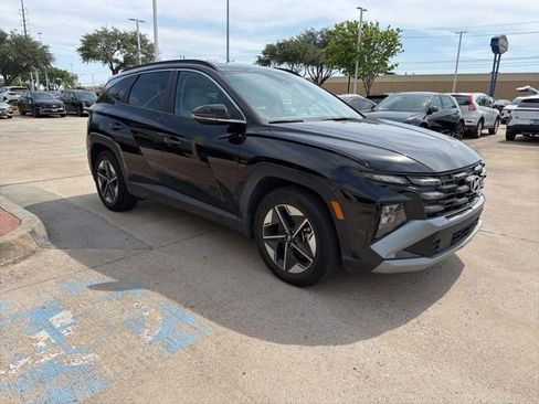 Used 2025 Hyundai Tucson SEL FWD image 4