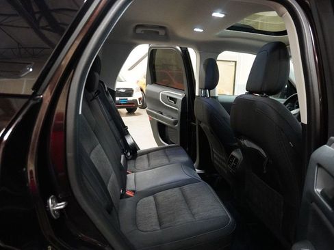 Used 2021 Ford Bronco Sport Big Bend w/ Big Bend Package AWD/4WD image 12
