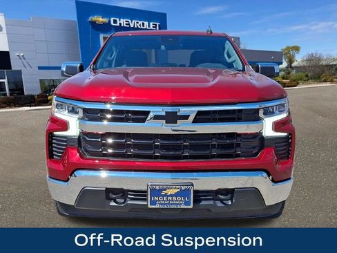 Used 2023 Chevrolet Silverado 1500 LT w/ Z71 Off-Road Package image 24