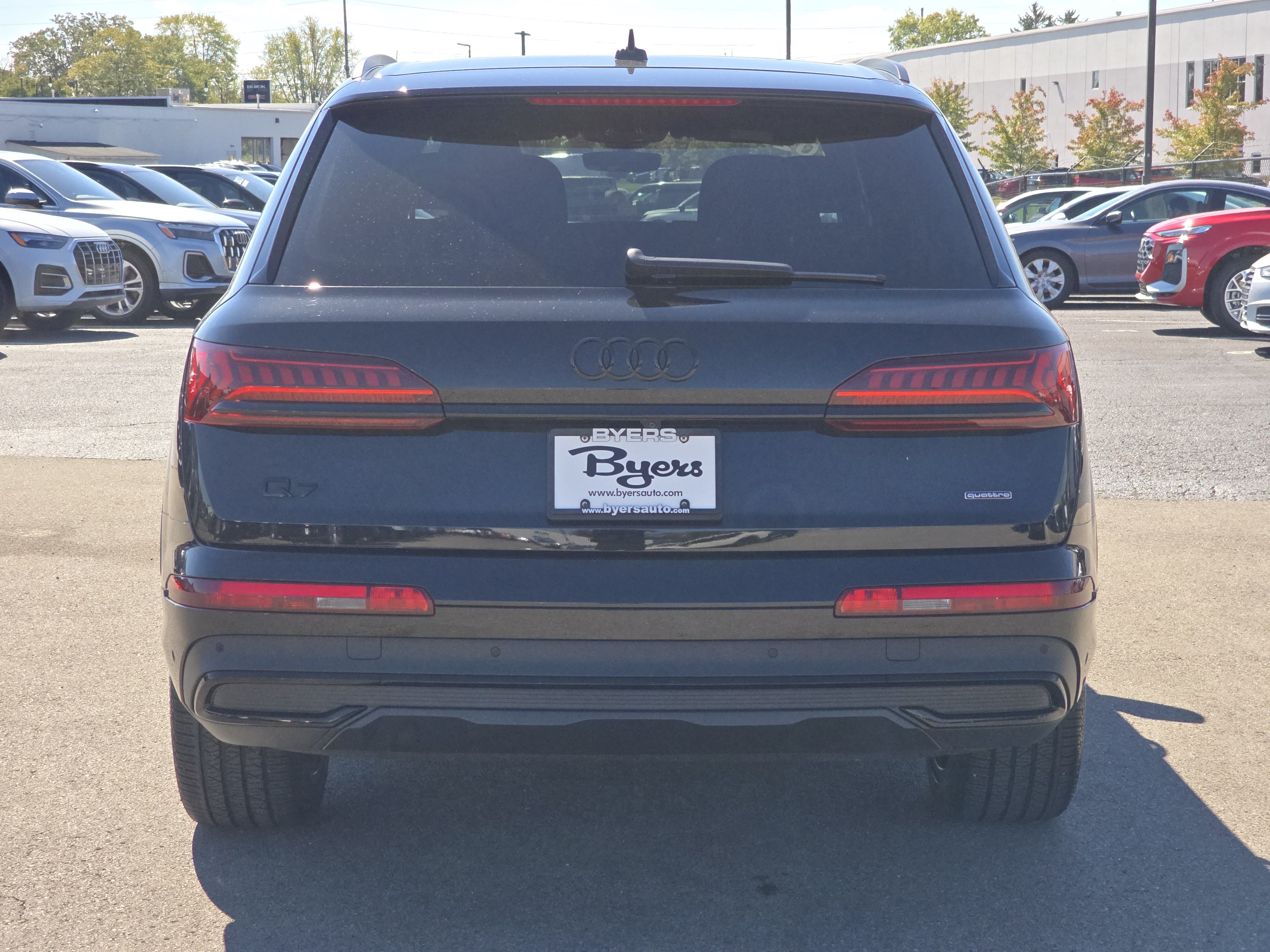 Used 2022 Audi Q7 3.0T Premium Plus w/ Premium Plus Package AWD/4WD image 6