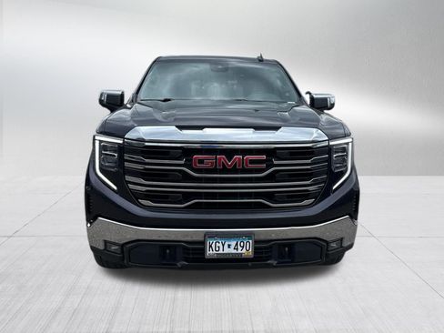 Used 2023 GMC Sierra 1500 SLT w/ SLT Premium Package AWD/4WD image 2
